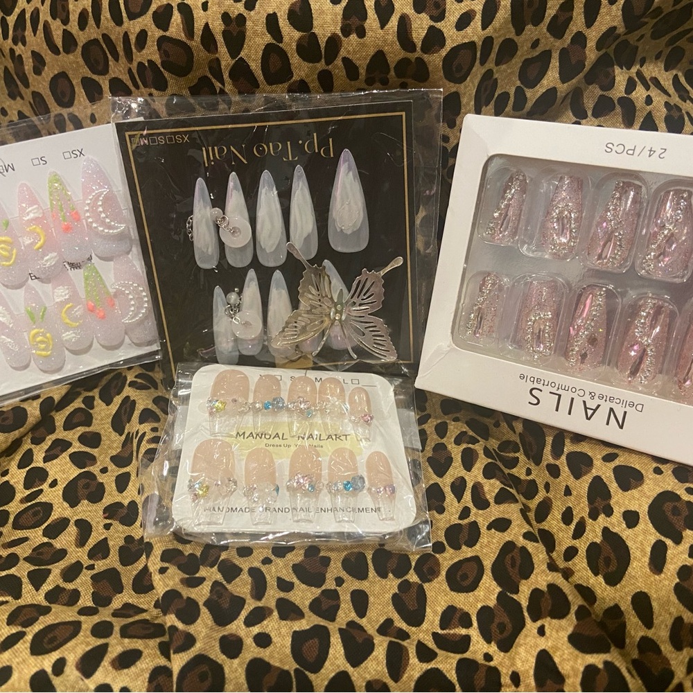 Assorted Press-On Nail Sets in Pink, Nude & White